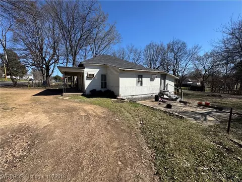 2018 Pryor Ave, Fort Smith, AR 72904 photo 2