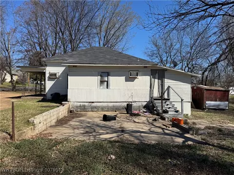 2018 Pryor Ave, Fort Smith, AR 72904 photo 4