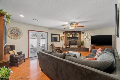 9313 Houston St, Fort Smith, AR 72903 photo 2