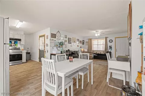 Dining - 715 Cherry St, Waldron, AR 72958 photo 1 of 1