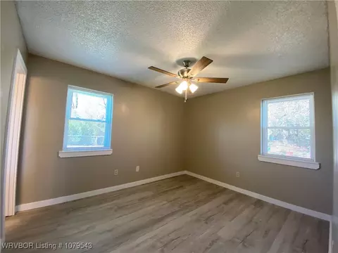 1201 Brewer Ln, Lavaca, AR 72941 photo 15