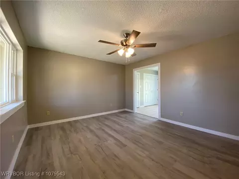 1201 Brewer Ln, Lavaca, AR 72941 photo 6
