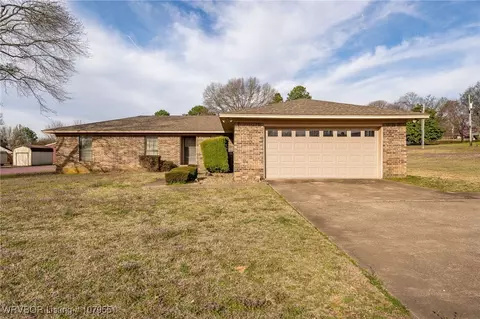 2841 N Rudy Rd, Van Buren, AR 72956