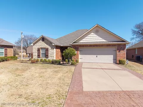 2801 Brighton Ct, Fort Smith, AR 72903 photo 4