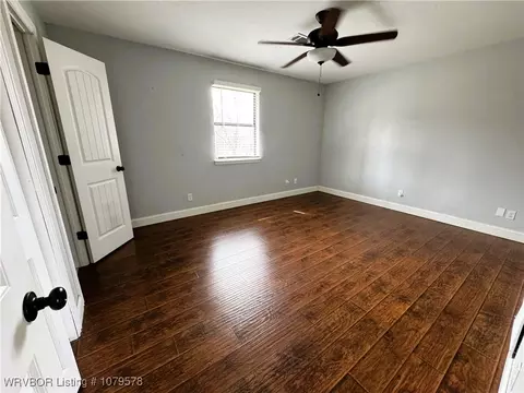 1722 Prestwick Dr, Fort Smith, AR 72908 photo 8