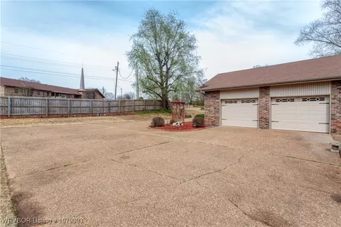 4200 S Q St, Fort Smith, AR 72903 photo 8