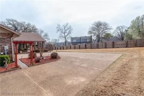 4200 S Q St, Fort Smith, AR 72903 photo 6