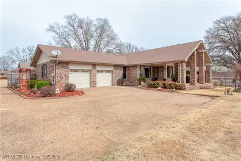 4200 S Q St, Fort Smith, AR 72903 photo 13