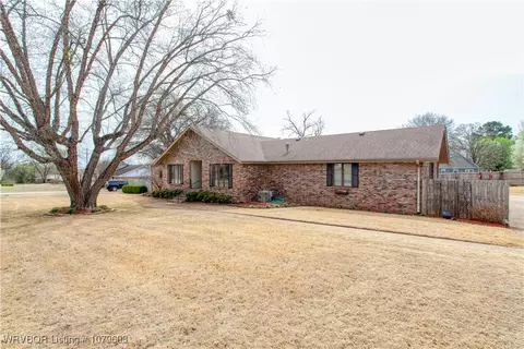 4200 S Q St, Fort Smith, AR 72903 photo 4