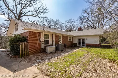 2621 Dallas St, Fort Smith, AR 72901 photo 3