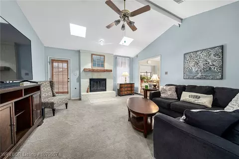 5501 S 93rd Cir, Fort Smith, AR 72903 photo 3