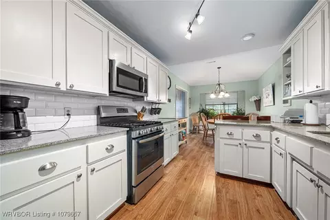 5501 S 93rd Cir, Fort Smith, AR 72903 photo 9