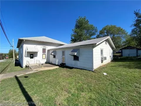 201 Forest St, Huntington, AR 72940