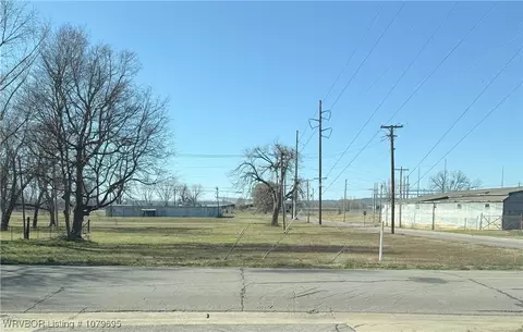 316 N I St, Fort Smith, AR 72901
