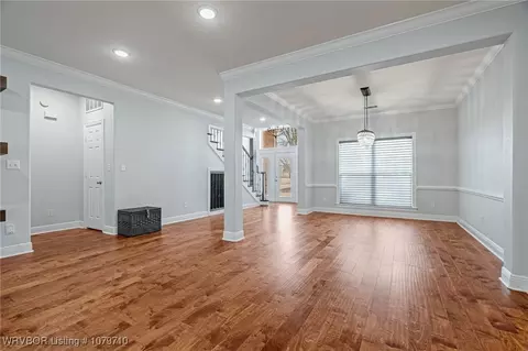 Living - 12200 Stonechase Dr, Fort Smith, AR 72916 photo 4 of 4
