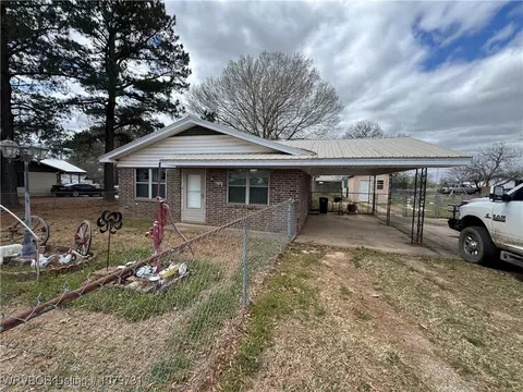 200 Joy Dr, Bokoshe, OK 74930