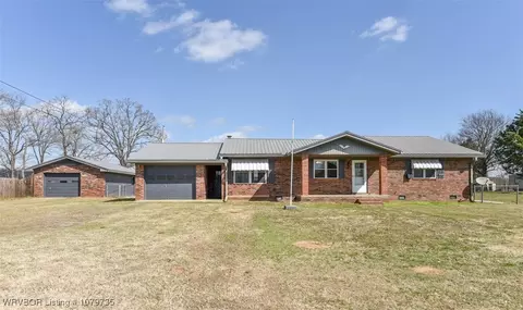 109854 4750 Rd, Muldrow, OK 74948