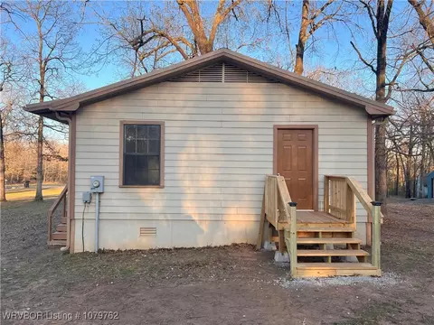 Exterior - 17099 3rd St, Spiro, OK 74959 photo 7 of 11