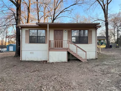 17099 3rd St, Spiro, OK 74959