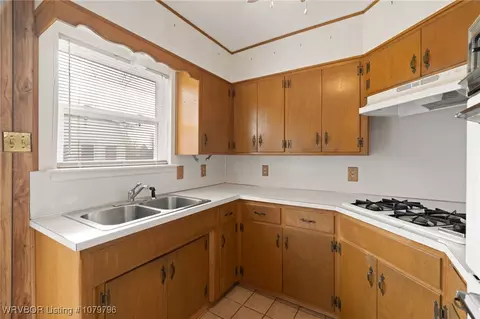 8105 S 22nd Ter, Fort Smith, AR 72908 photo 7