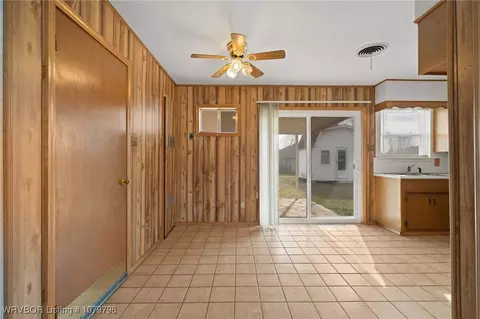 8105 S 22nd Ter, Fort Smith, AR 72908 photo 4