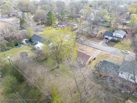 View/Area - 8012 Holly Ave, Fort Smith, AR 72908 photo 13 of 13