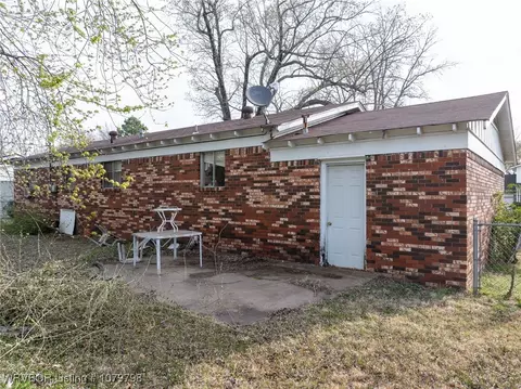Exterior - 8012 Holly Ave, Fort Smith, AR 72908 photo 18 of 19