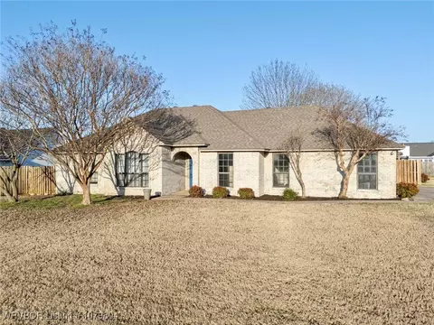306 Juniper Dr, Greenwood, AR 72936