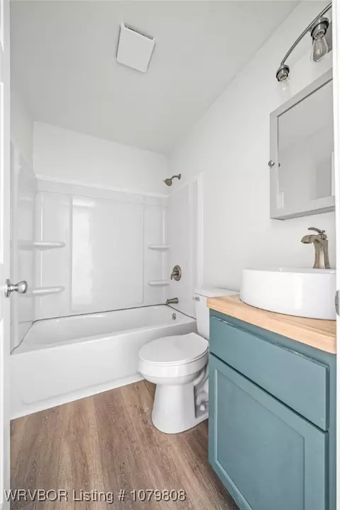 Bath - 1423 S 12th St, Fort Smith, AR 72901 photo 2 of 2