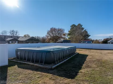 Exterior - 202 Rose Dr, Pocola, OK 74902 photo 5 of 6