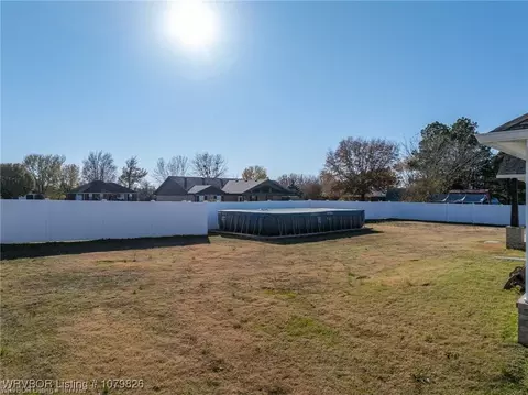Exterior - 202 Rose Dr, Pocola, OK 74902 photo 4 of 6