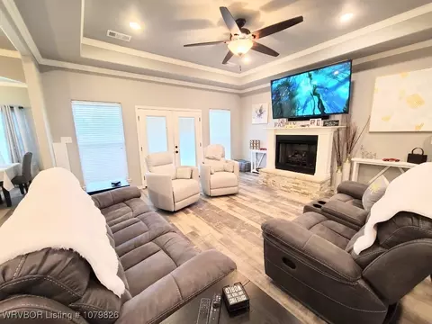Living - 202 Rose Dr, Pocola, OK 74902 photo 2 of 5