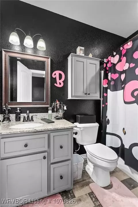 Bath - 202 Rose Dr, Pocola, OK 74902 photo 2 of 3
