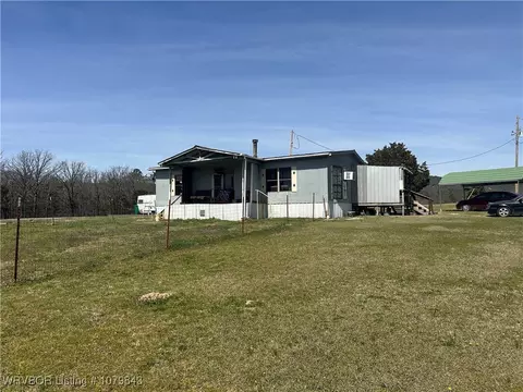 11809 1050th Ave, Talihina, OK 74571