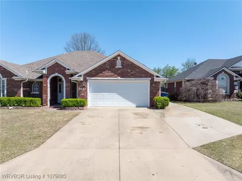 Exterior - 6905 Millennium Dr, Fort Smith, AR 72916 photo 7 of 14
