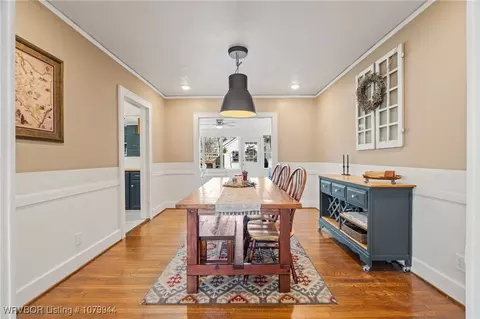 Dining - 2215 R St, Fort Smith, AR 72901 photo 1 of 2