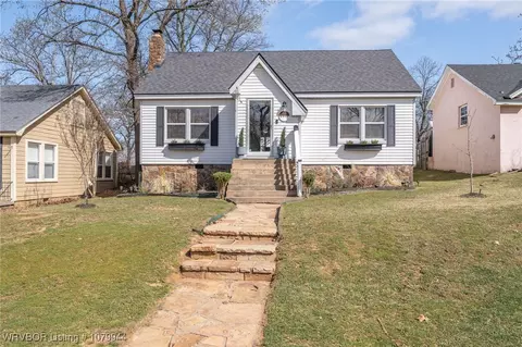 2215 R St, Fort Smith, AR 72901