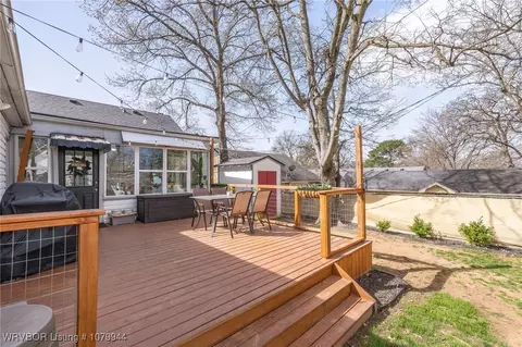Exterior - 2215 R St, Fort Smith, AR 72901 photo 5 of 11