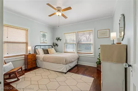 Bedroom - 2215 R St, Fort Smith, AR 72901 photo 1 of 6