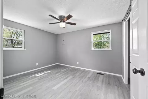 Bedroom - 7724 Colony Ln, Fort Smith, AR 72908 photo 3 of 4