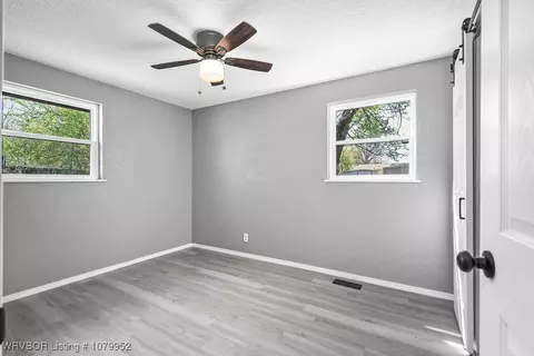 Bedroom - 7724 Colony Ln, Fort Smith, AR 72908 photo 2 of 4