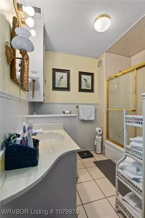 Bath - 421 N 47th St, Fort Smith, AR 72903 photo 2 of 6