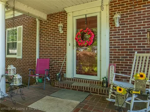 Exterior - 421 N 47th St, Fort Smith, AR 72903 photo 3 of 6