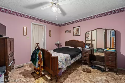 Bedroom - 421 N 47th St, Fort Smith, AR 72903 photo 6 of 6