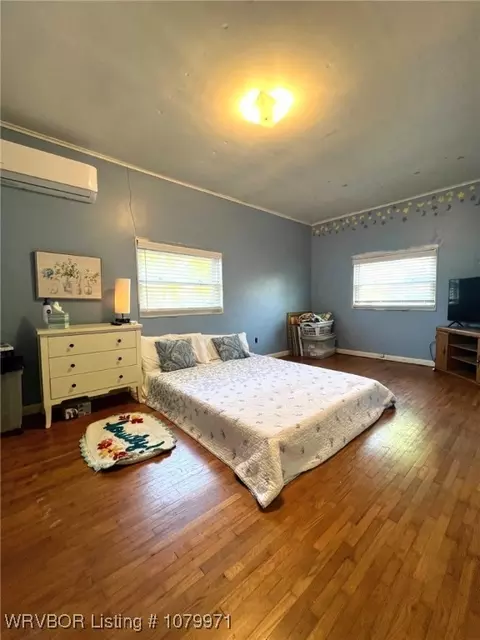 222 E Russell St, Huntington, AR 72940 photo 10