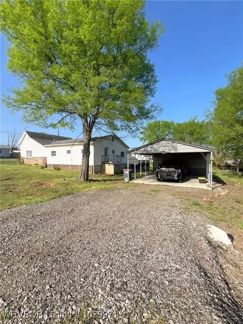 222 E Russell St, Huntington, AR 72940 photo 13