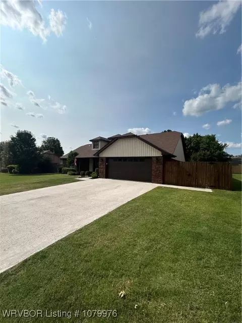 2205 Crosshill Rd, Fort Smith, AR 72908 photo 2