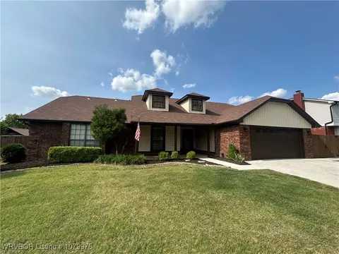 2205 Crosshill Rd, Fort Smith, AR 72908 photo 3