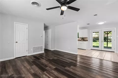 8106 Colony Ln, Fort Smith, AR 72908 photo 4