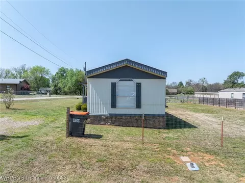 502 Wright St, Hackett, AR 72937 photo 4